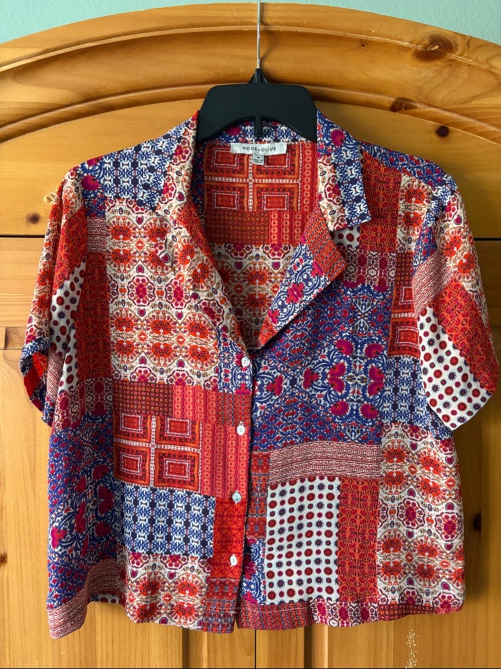 🌟HP🌟Rose + Olive Floral Patchwork Blouse